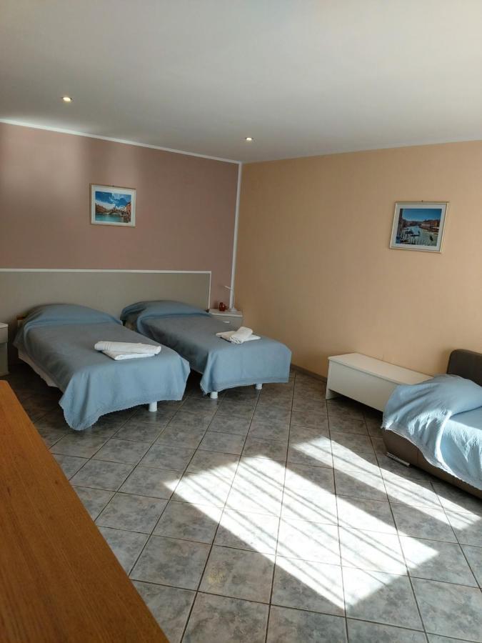 Pensiunea B&B Casa Italia 蒂米什瓦拉 外观 照片